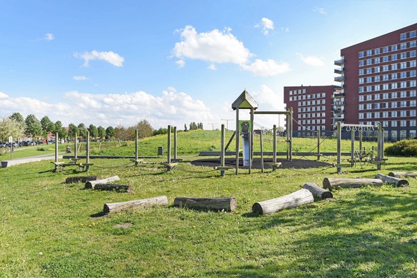 Medium property photo - Simon Carmiggelthof 248, 2492 JN Den Haag